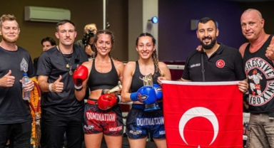 Avusturalya’da WMC’de şampiyon oldu.