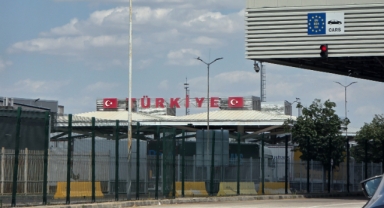 Gurbetçiye Hakaret Serbest, Destek Yok: Devlet Sessizliğini Bozmalı!